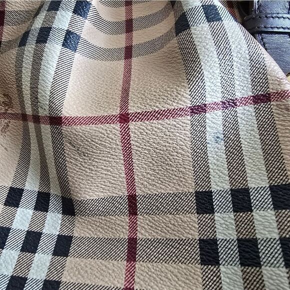 Burberry Haymarket Check Top Handle Bag Brown - Picture 15 of 16